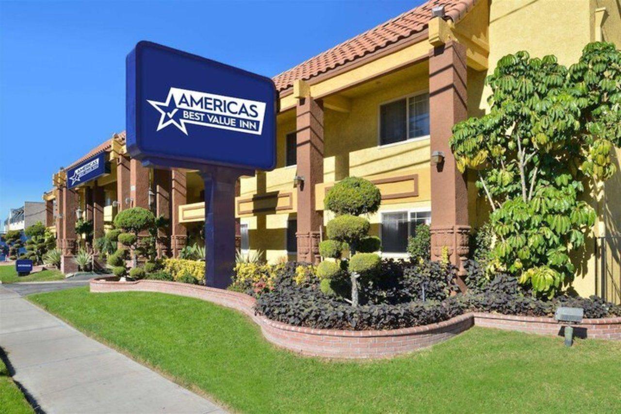 Americas Best Value Inn Torrington, Ct Экстерьер фото